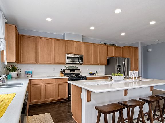 5th image of 1231 Tangelos Pl