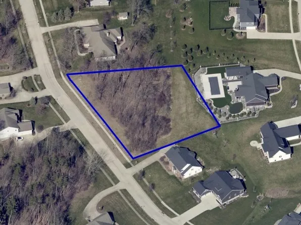 6425 Simmons Dr, Westfield Center, OH 44251