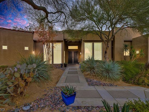 2nd image of 8109 Via Del Cerro Ct