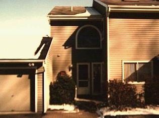 60 Glen Rd #60, Wilton, CT 06897