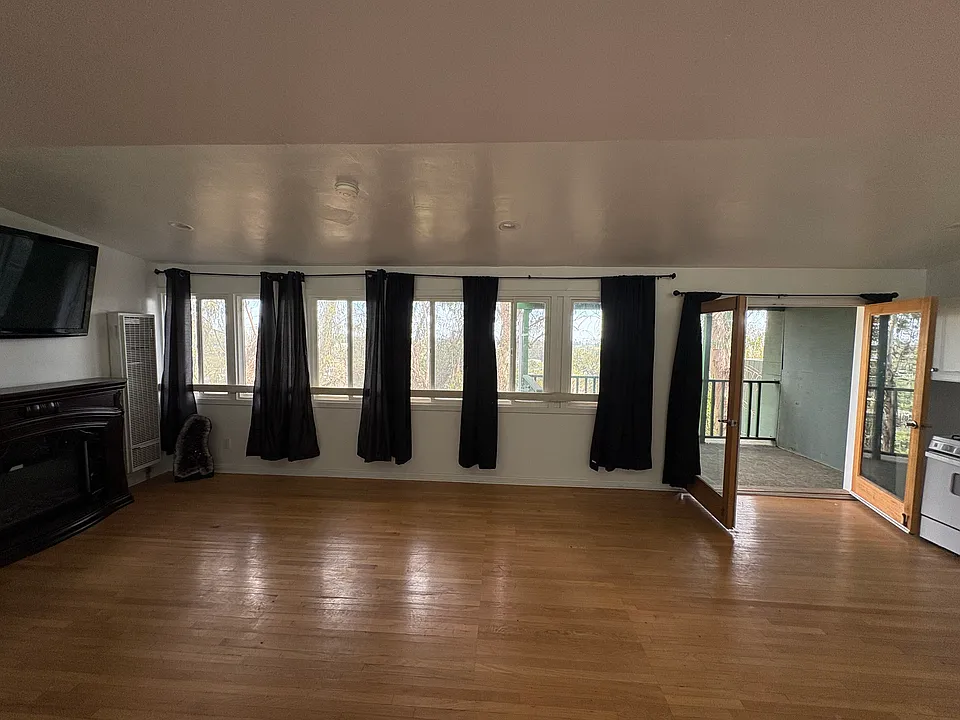 1404 San Remo Dr #1400