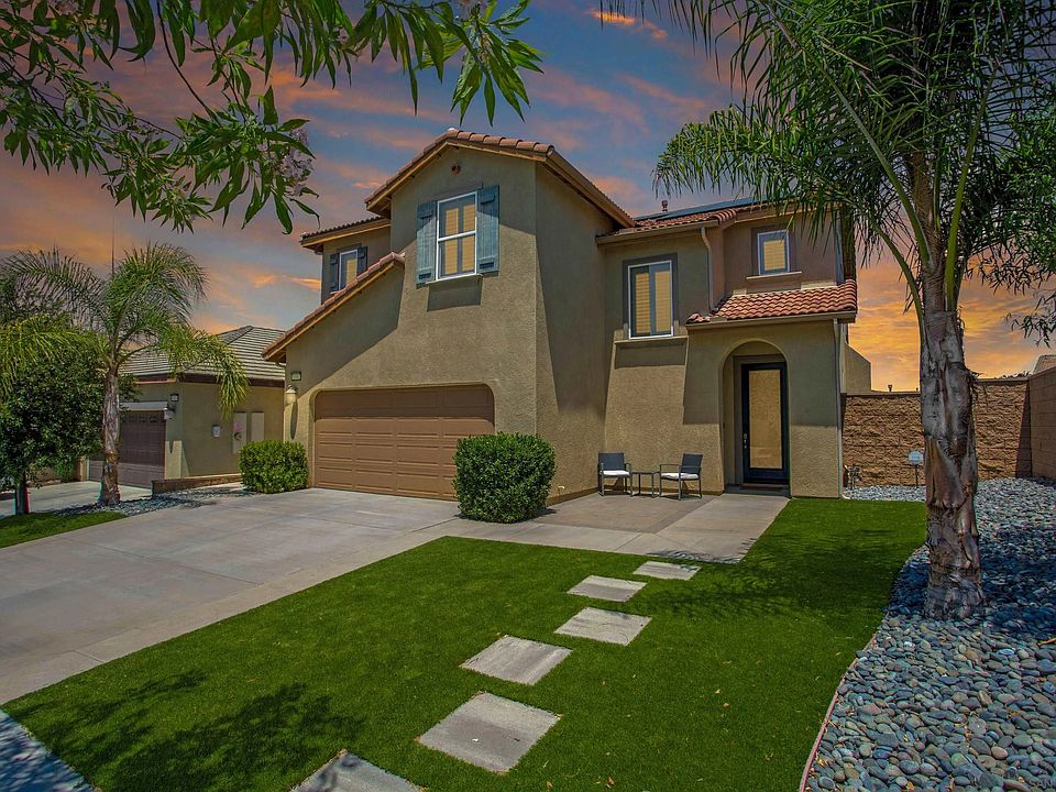 1st image of 31882 Straw Lily Dr