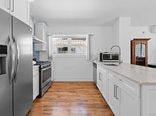 10541 Seaview Ave, Brooklyn, NY 11236