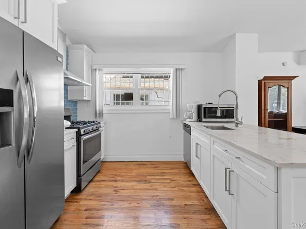 10541 Seaview Avenue, Brooklyn, NY 11236