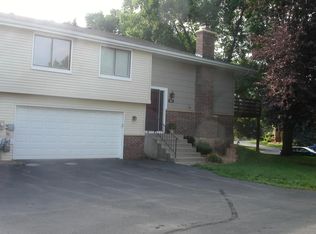 9611 Ensign Cir, Bloomington, MN 55438