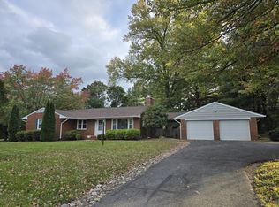 23612 Woodfield Rd, Gaithersburg, MD 20882