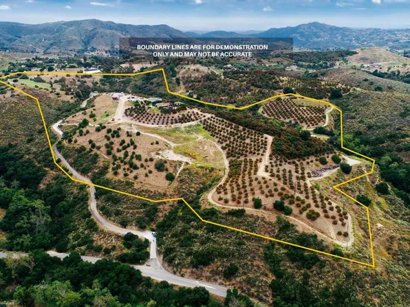 10267 Sandia Creek Dr, Fallbrook, CA 92028
