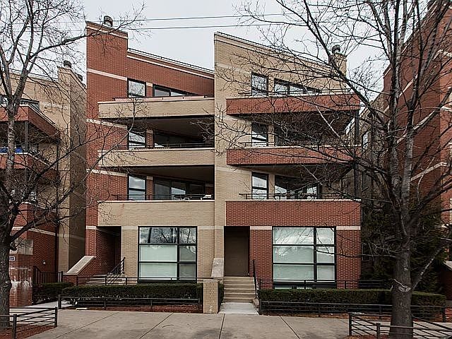1st image of 1510 W Grand Ave APT 3E