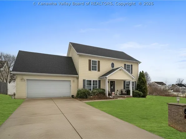 728 Emerald Dr, Hurricane, WV 25526