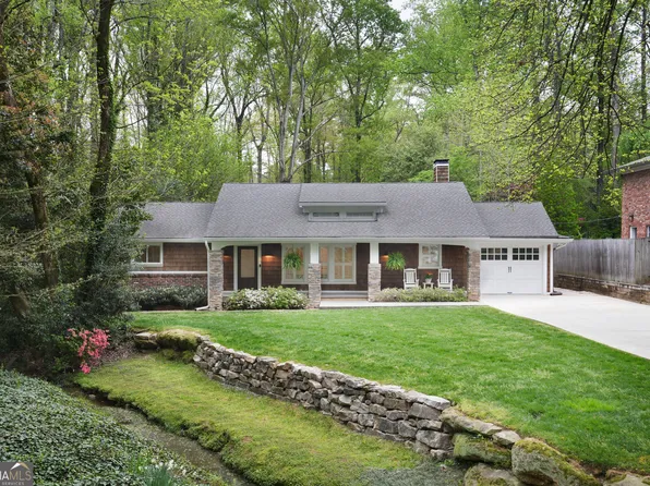 6126 Kayron Dr, Sandy Springs, GA 30328