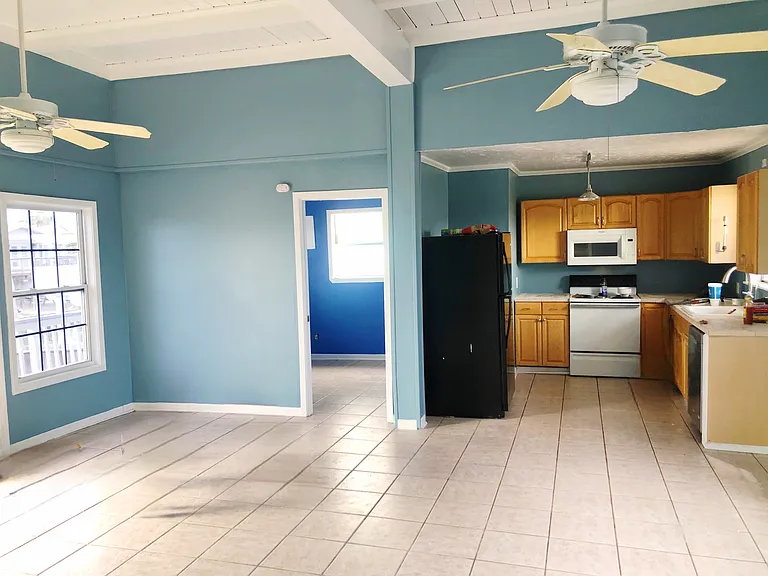 16622 Nassau Way — Photo 4