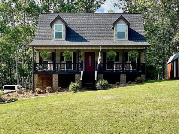 107 Skyview Lake Rd, Warrior, AL 35180