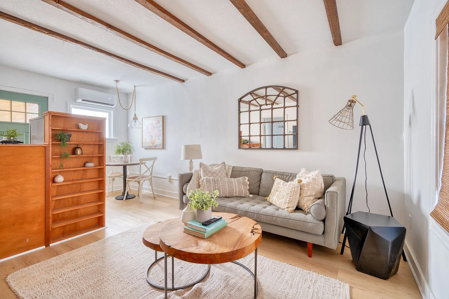1 bed, 1.0 bath, 548 sqft, $3,307 — Photo 4