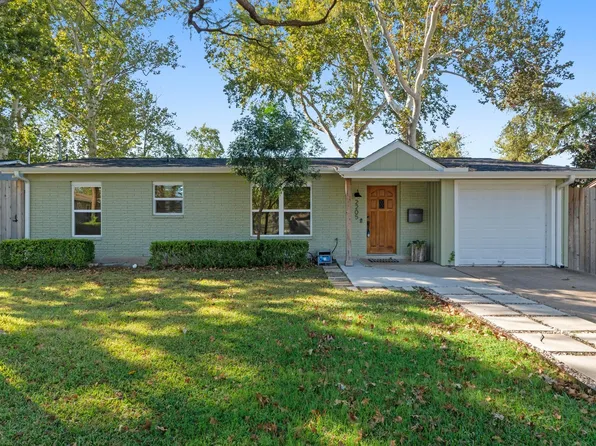 2205 N Plains Ave, Austin, TX 78757