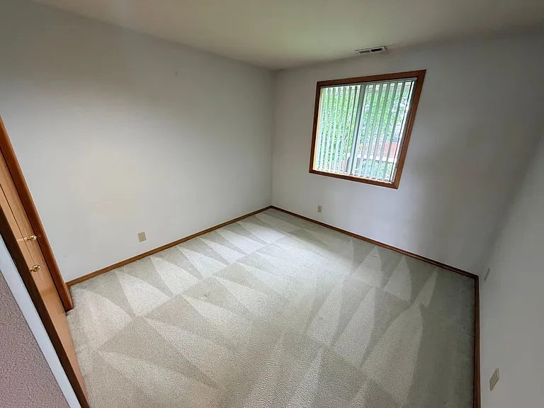 1835 NE 56th Ave — Photo 16