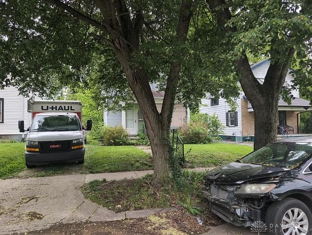 2nd image of 551 Cedarhurst Ave