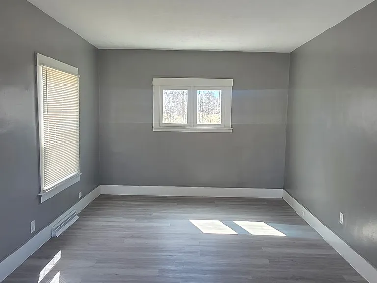43 E Auburndale Ave — Photo 4