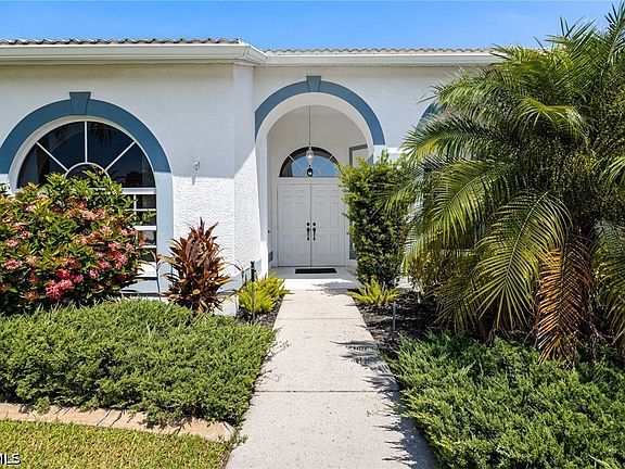 3rd image of 12762 Kedleston Cir