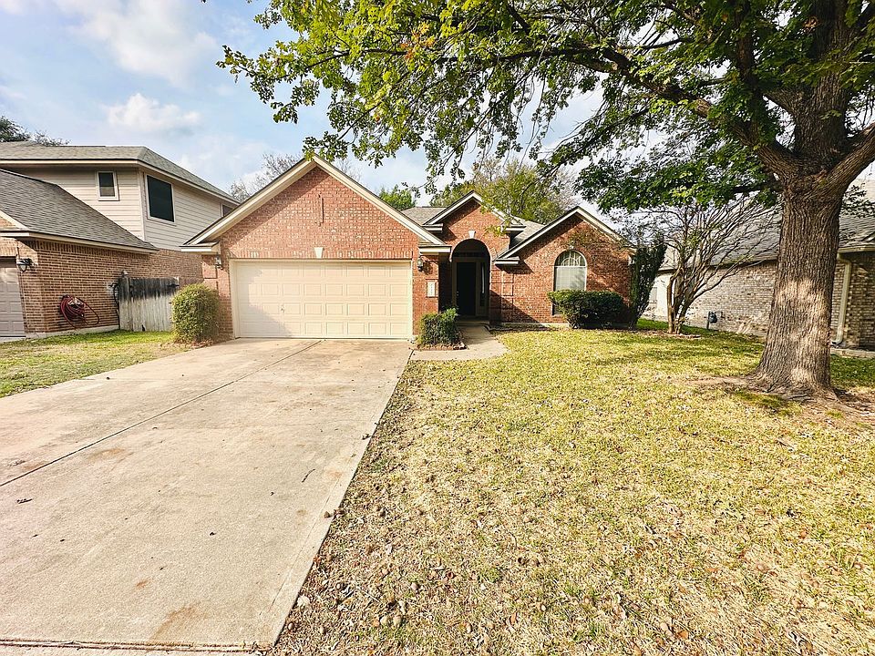 1st image of 1101 Hunters Creek Dr