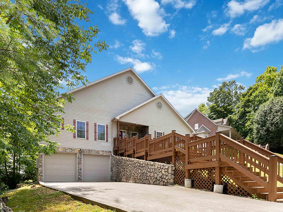 1st image of 31 Sky View Ln