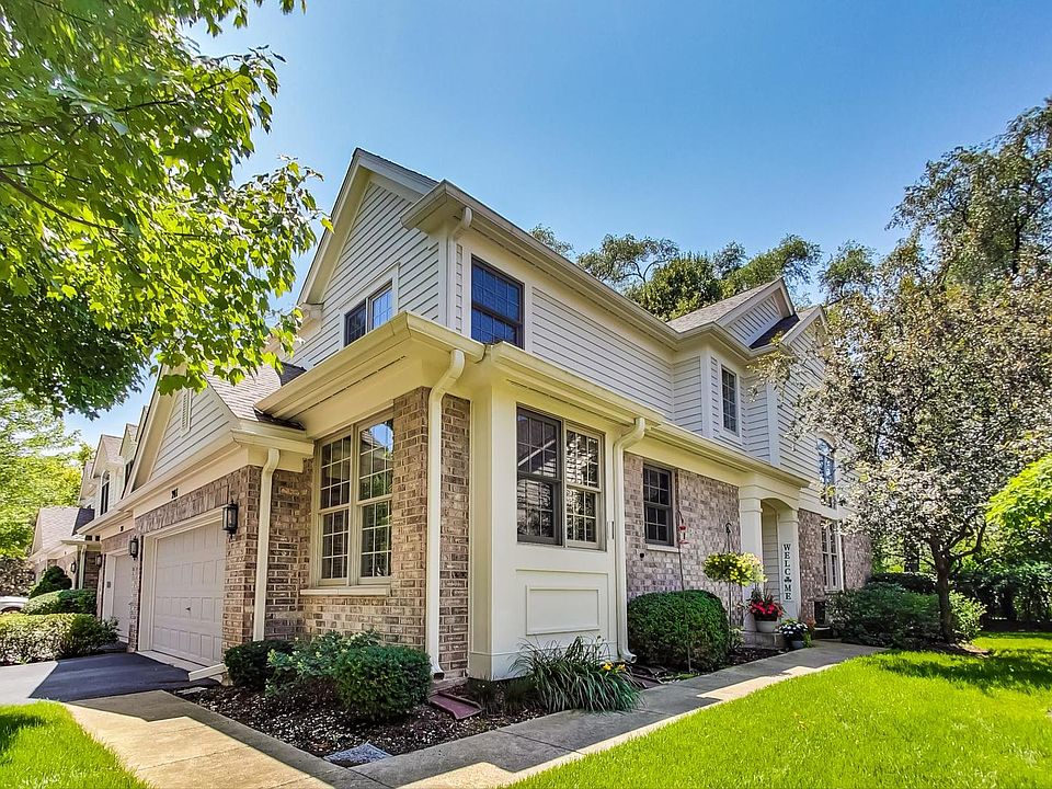 1st image of 207 Wildflower Ln