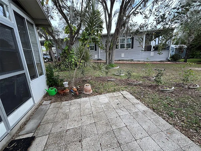 16 Grey Fox Ln — Photo 14