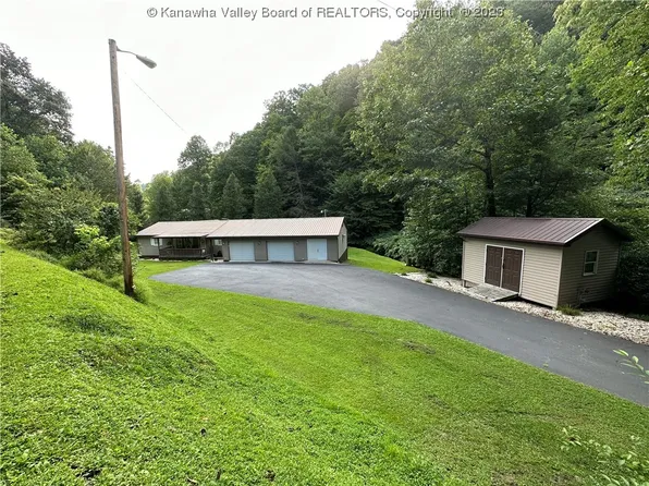 1355 Riffe Br, Delbarton, WV 25670