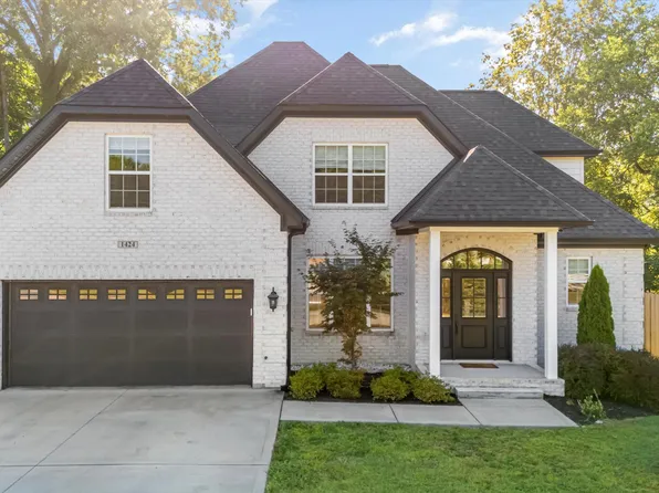 1424 Ebenezer Rd, Knoxville, TN 37922