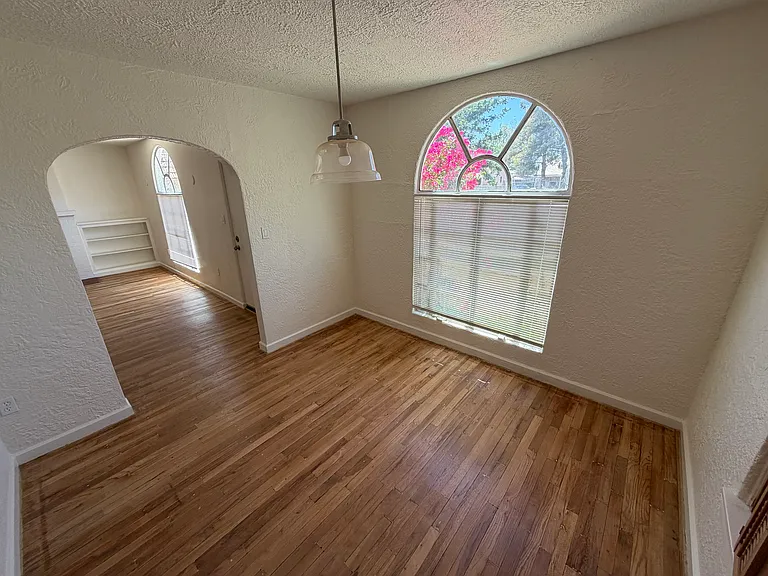 638 W Pinkley Ave — Photo 7