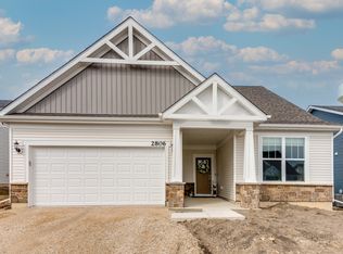 2806 Briargate Dr, Lindenhurst, IL 60046