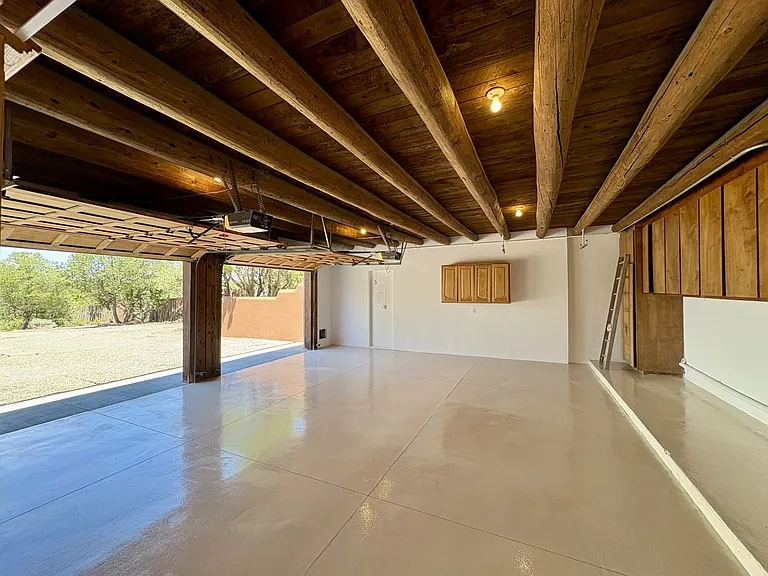 1306 Lejano Ln — Photo 42