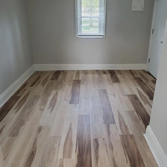 121 Clinton St — Photo 3