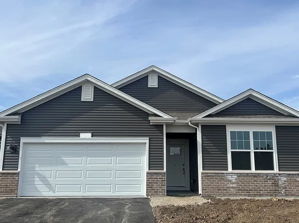 6285 Maple Glen Dr, Wonder Lake, IL 60097