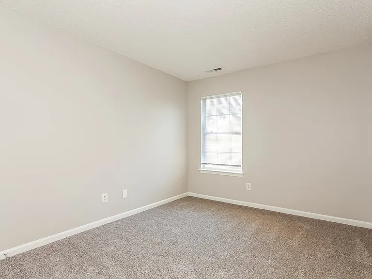 1431 Nature Pl — Photo 16
