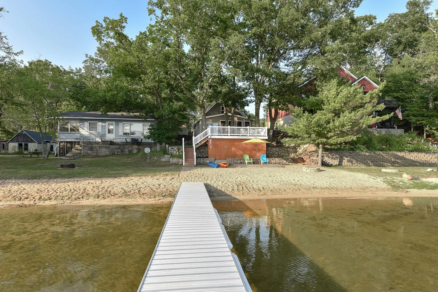 16095 Pretty Lake Dr photo 1