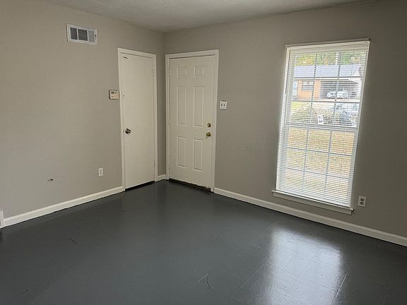 5th image of 5144 Blacksmith Dr