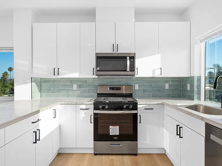 5127 Tipton St — Photo 1
