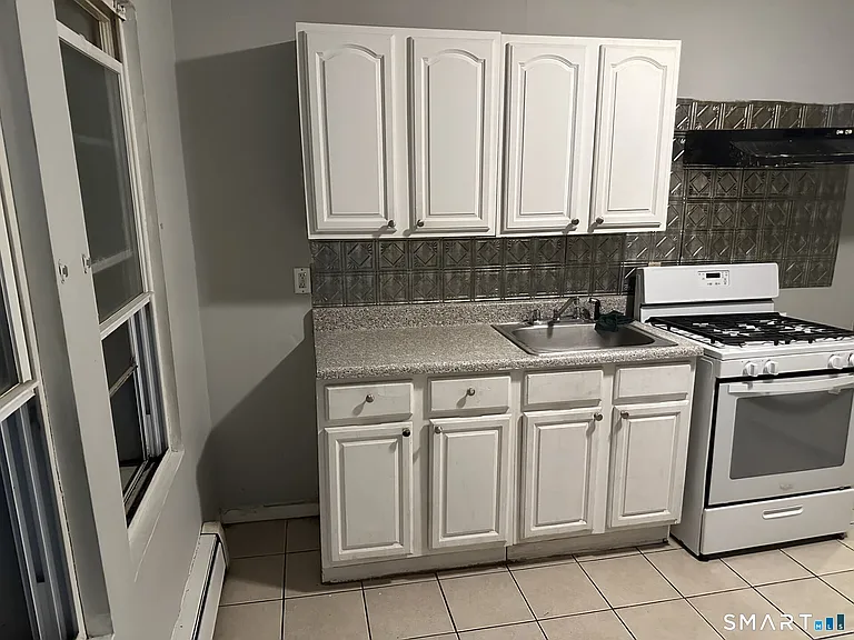 634 Garden St — Photo 5