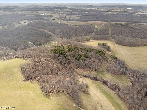 5th image of Scroll Rd SW