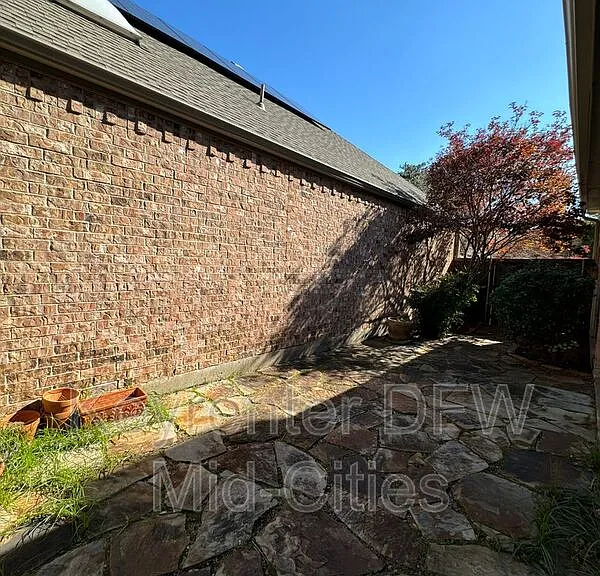 6213 Park Meadow Ln — Photo 35
