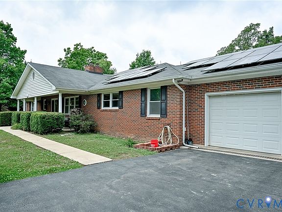3rd image of 2985 Cumberland Rd