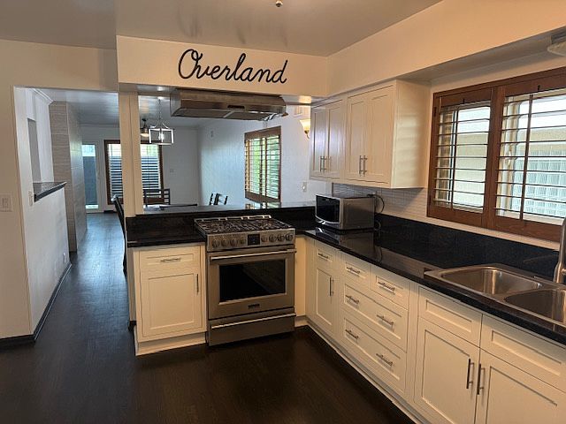 1st image of 3840 Overland Ave APT 4