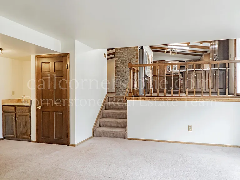 3427 Clubheights Dr — Photo 18