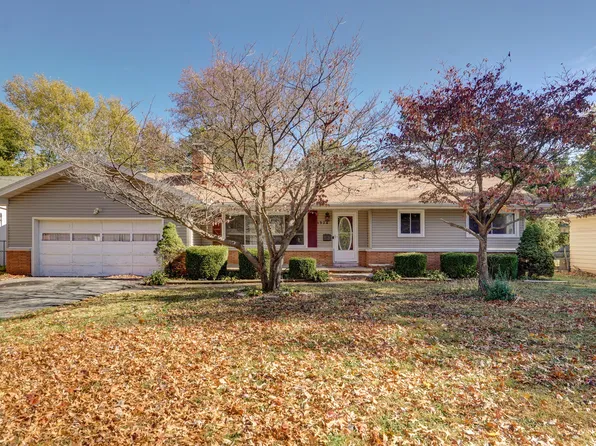 1924 S Glencrest Avenue, Springfield, MO 65804