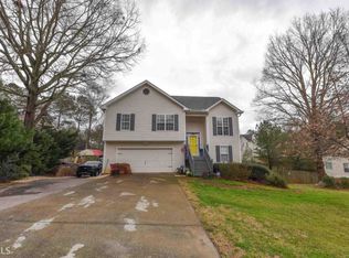 382 Birchfield Dr, Statham, GA 30666