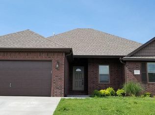 1918 Spring Creek Ave, Springdale, AR 72764