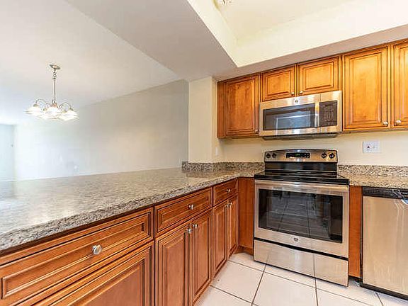 2nd image of 80 Venetian Dr #301