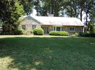 313 Tarrytown Dr, Richmond, VA 23229