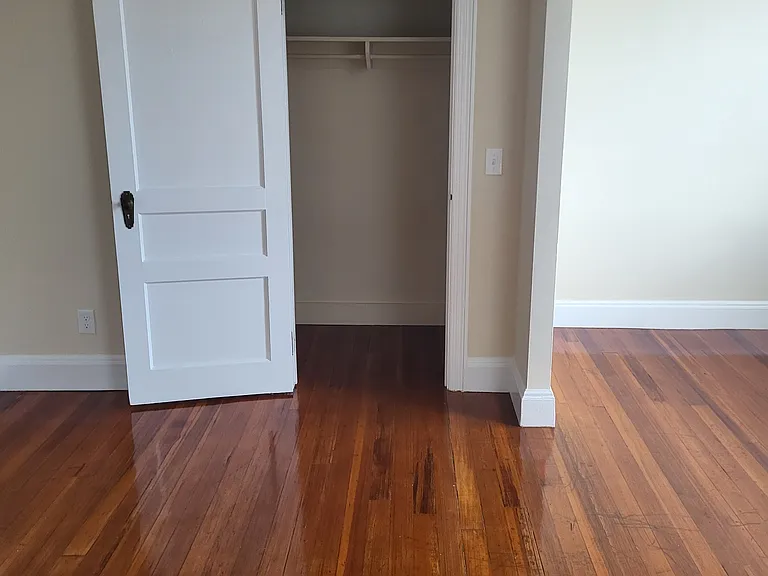 65 East St #5 — Photo 6
