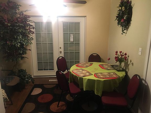 3rd image of 2924 N Mason Ave #2